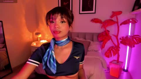 GIGI online show from March 28, 9:22 am