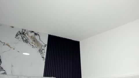 Gigi Doll online show from November 10, 11:13 am