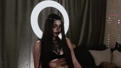 Stacy online show from October 31, 7:03 pm