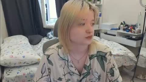 Klara online show from July 19, 2:58 am