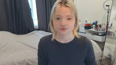 Klara online show from July 17, 2:24 am