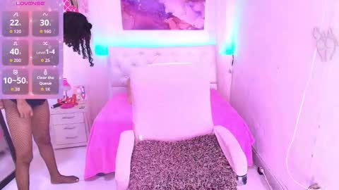 GINA online show from January 9, 5:07 pm