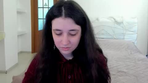 Kate online show from April 13, 9:24 am