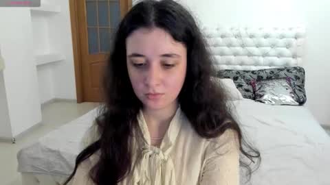 Kate online show from November 14, 9:44 am