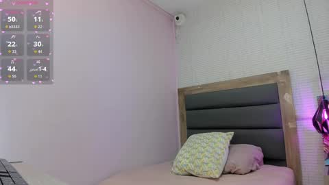  G I A N A  online show from April 6, 8:10 pm