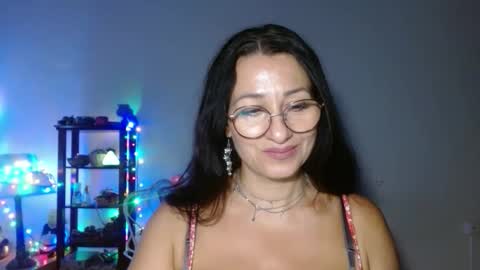 GinaONeon online show from October 9, 7:52 pm