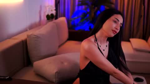 Gina online show from February 22, 10:52 pm