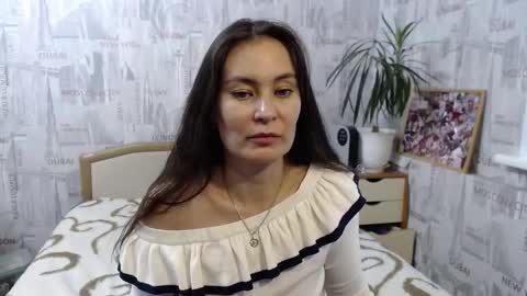 Snapshot of ginaxsoulah__ chatting on October 23, 11:12 am ginaxsoulah   online show from October 23, 11:12 am