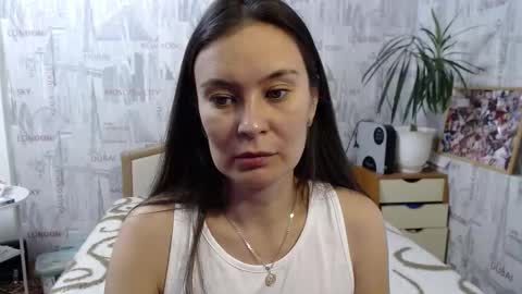 Snapshot of ginaxsoulah__ chatting on October 7, 11:39 am ginaxsoulah   online show from October 7, 11:39 am