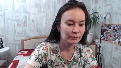 Snapshot of ginaxsoulah__ chatting on February 12, 8:38 am ginaxsoulah   online show from February 12, 8:38 am