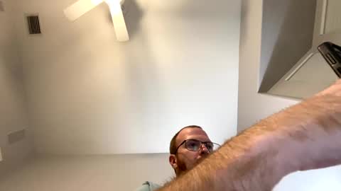 Snapshot of gingerginger111 chatting on September 23, 10:38 pm gingerginger111 online show from September 23, 10:38 pm