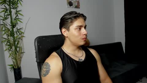 GioRusso online show from February 12, 2:35 am