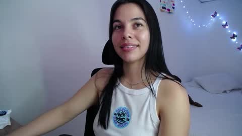 GIO RIVERA online show from November 27, 4:53 am