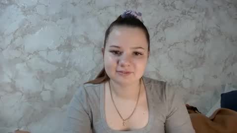 girl_cute07 online show from March 30, 5:57 pm