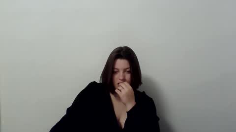 girl_leya online show from November 12, 8:22 pm