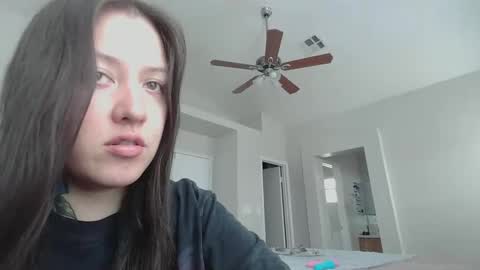 Jasmine online show from March 3, 6:03 pm