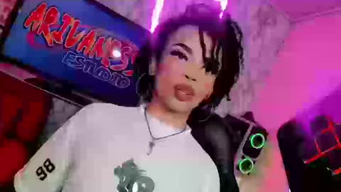 Gisel online show from January 15, 8:28 pm