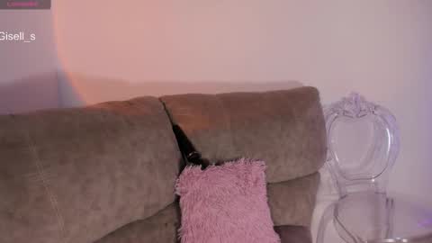 Gisell s online show from January 13, 10:06 pm