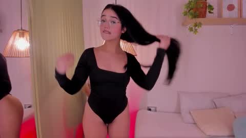 Snapshot of gisselle_palmer chatting on October 21, 7:50 pm   online show from October 21, 7:50 pm