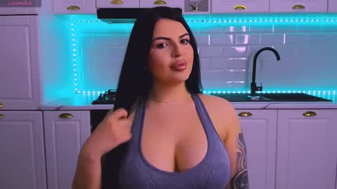 Giulia online show from March 25, 9:43 pm