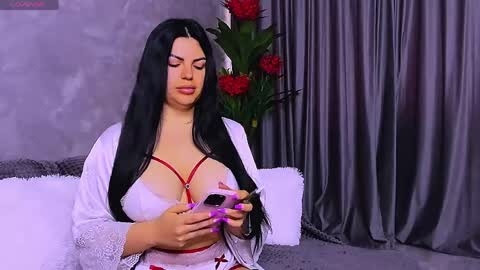 Giulia online show from April 23, 3:47 am