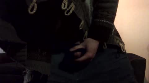 give1tin online show from January 16, 10:10 am