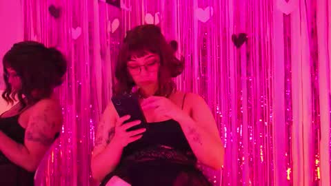 Mimi online show from February 17, 8:52 pm