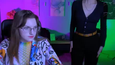 your dream  online show from April 15, 7:06 pm