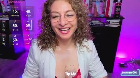 Snapshot of gloriacrespo chatting on October 18, 12:37 am gloriacrespo online show from October 18, 12:37 am