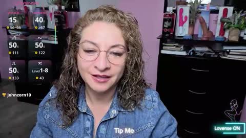 Snapshot of gloriacrespo chatting on October 3, 11:13 pm gloriacrespo online show from October 3, 11:13 pm