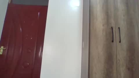 glossybae online show from September 11, 10:55 pm