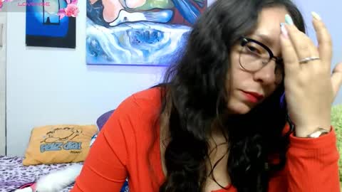  Naih Reyes online show from November 29, 6:43 am