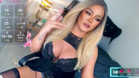 Miss Anna online show from December 4, 5:56 pm