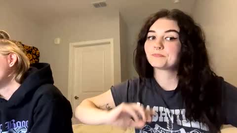 Goddess Raven online show from January 28, 1:18 am