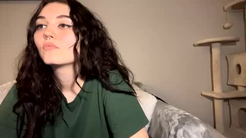 Goddess Raven online show from March 8, 1:39 am