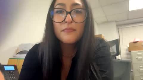 GoddessxxRosexx online show from February 19, 12:46 am