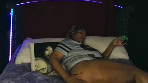 GoddessYvette007 online show from December 3, 7:42 am