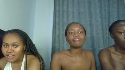godess_lunah online show from June 15, 10:51 am