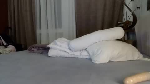 Big Titty Sarah online show from October 25, 9:37 pm