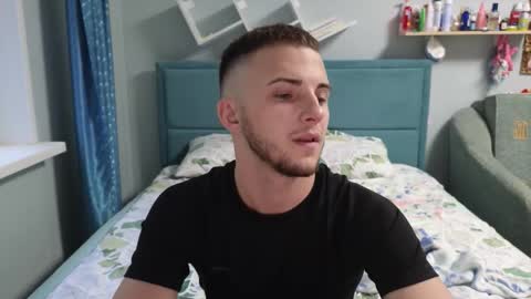 Golden boyyy21 online show from November 7, 12:40 pm