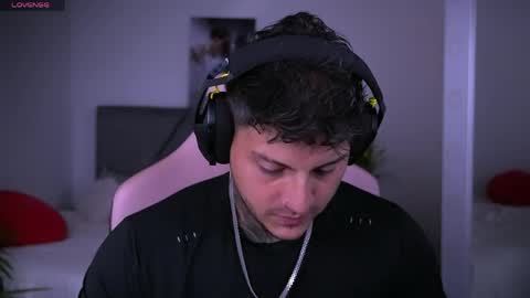 goldenatlasx online show from April 20, 9:29 pm