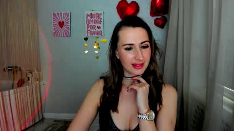 Olivia online show from February 19, 4:44 am