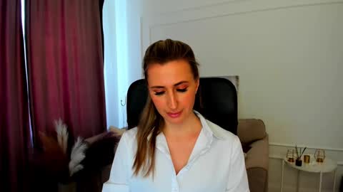 Olivia online show from March 6, 9:58 am