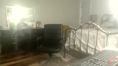 goldenmodel21 online show from November 14, 4:25 am