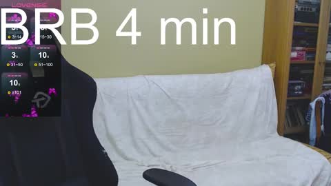 Elizabeth Effie online show from December 22, 8:47 pm