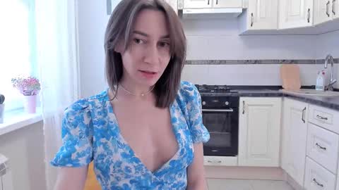 Good GlamorGirl online show from January 15, 4:32 am