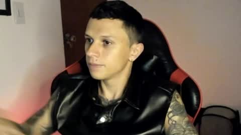 goodboy69i online show from April 19, 12:55 am