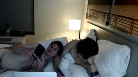 Ash online show from December 4, 6:57 am