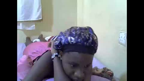 gorgeous_maya1 online show from April 14, 8:06 am