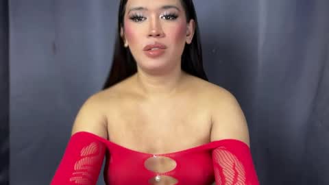 Bella online show from April 19, 8:22 pm